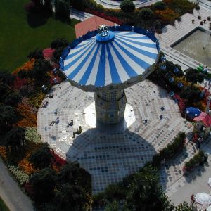 Churpfalzpark Loifling - Freizeitpark in Bayern - Wellenfliegerkarussell (028)